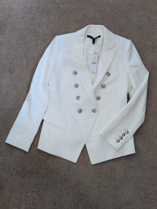 White House Black Market Jackets & Blazers - White House Black Market Double Breasted Trophy Studio Ecru Blazer